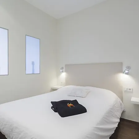 Apartment Paris *